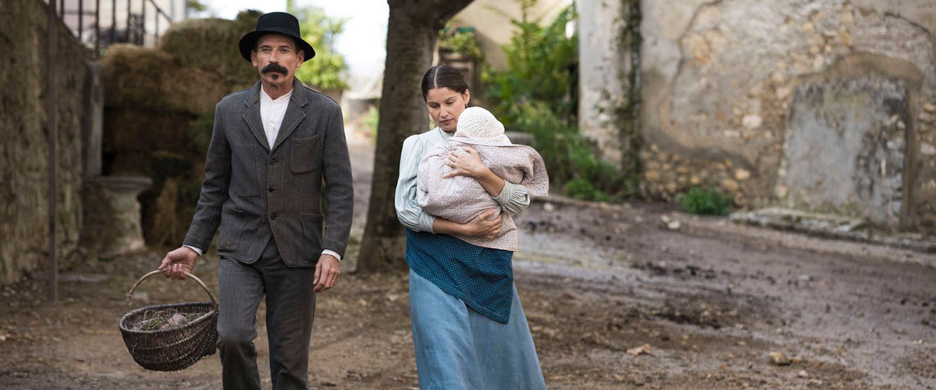 The Ideal Palace backdrop