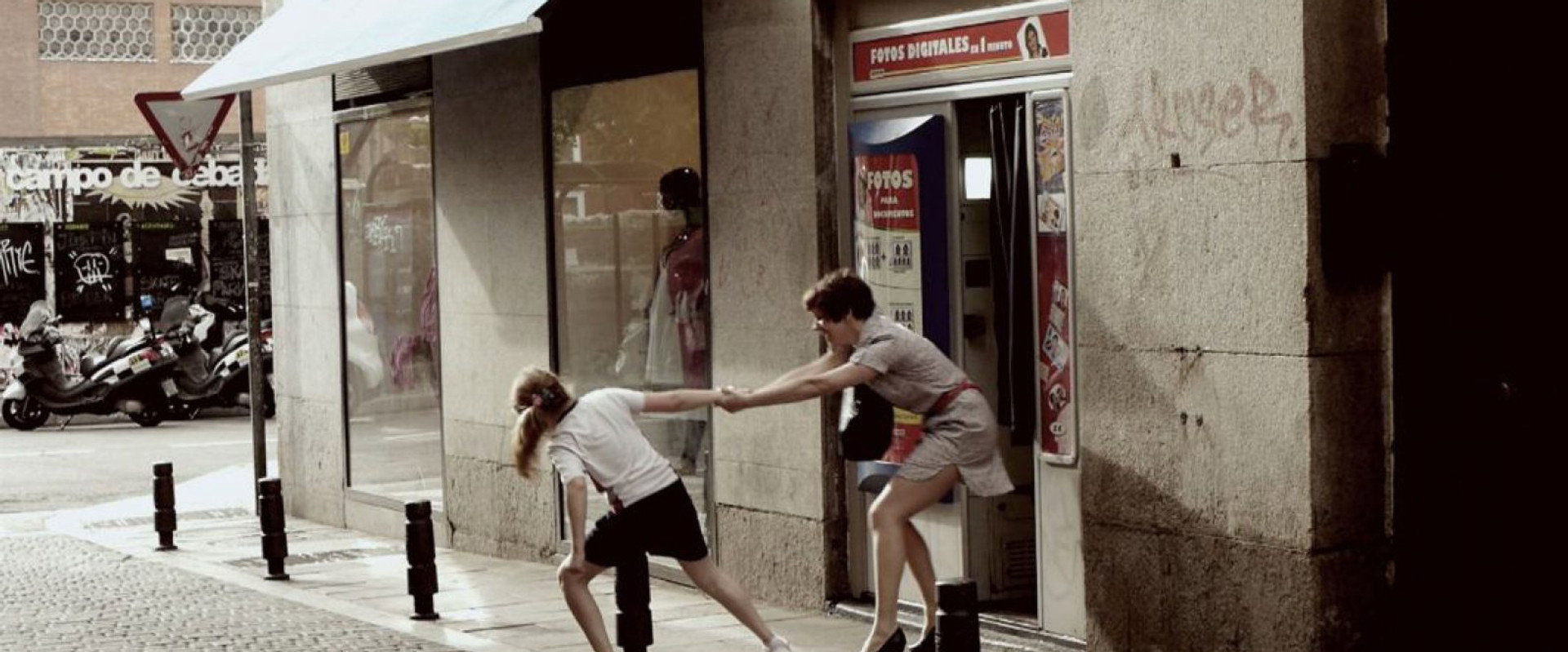 Diamond Flash backdrop