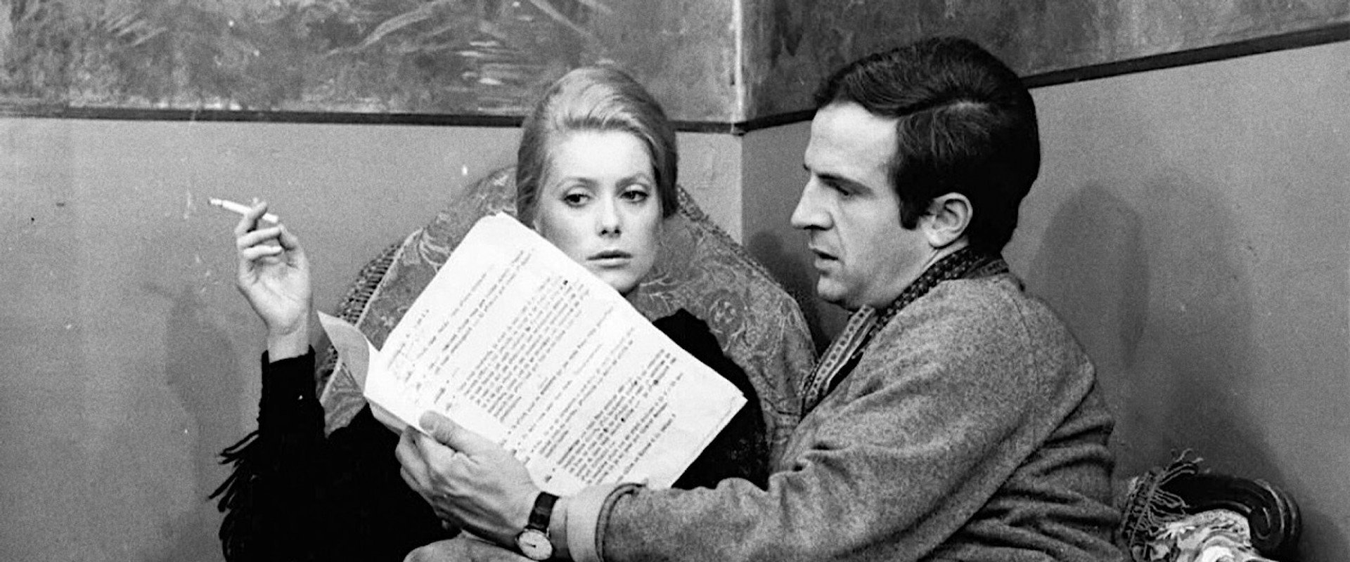 Catherine Deneuve, belle et bien là backdrop