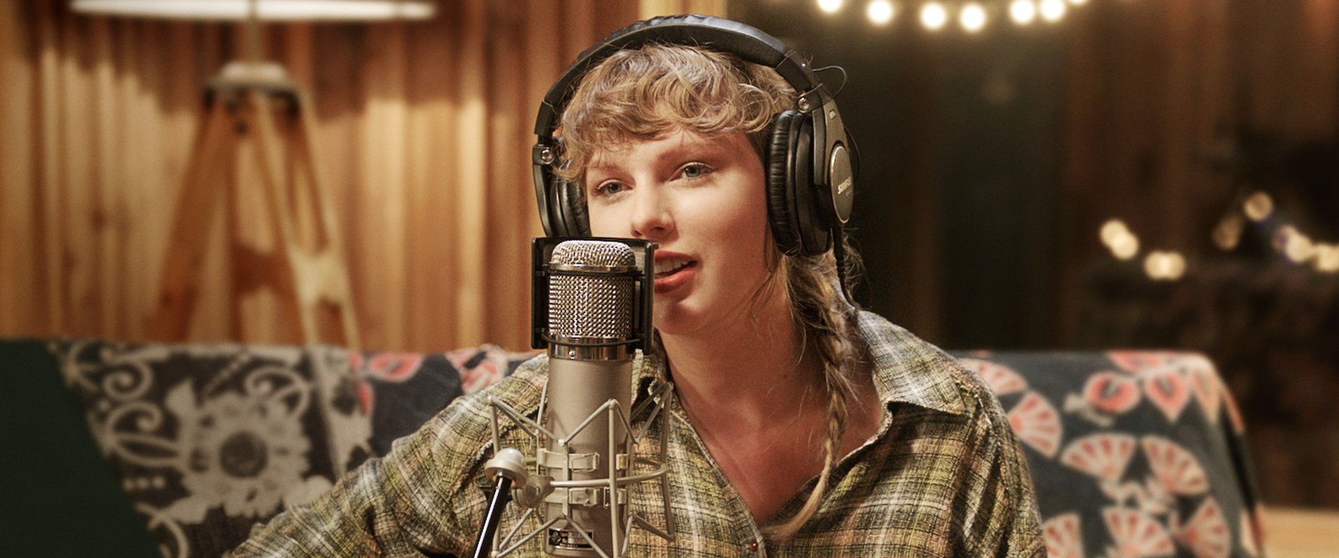 Folklore: The Long Pond Studio Sessions backdrop