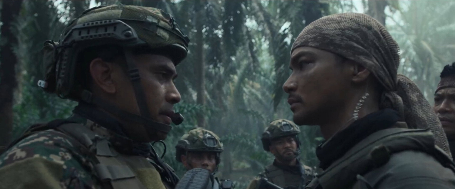 Takluk 2: OP Daulat backdrop