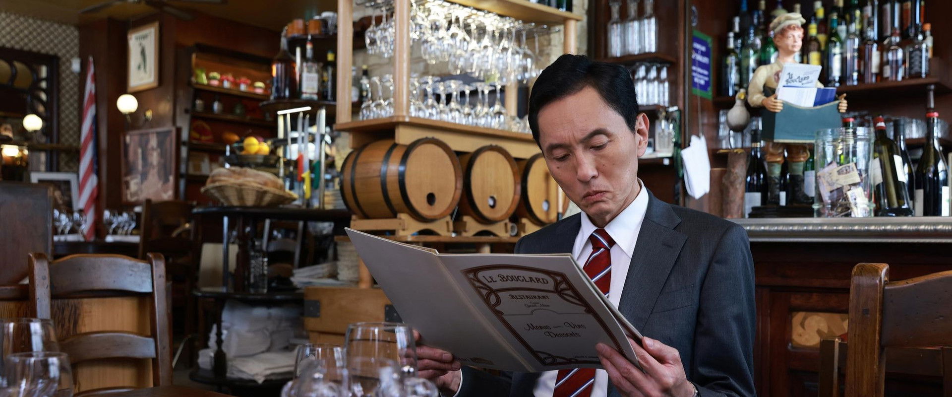 The Solitary Gourmet backdrop