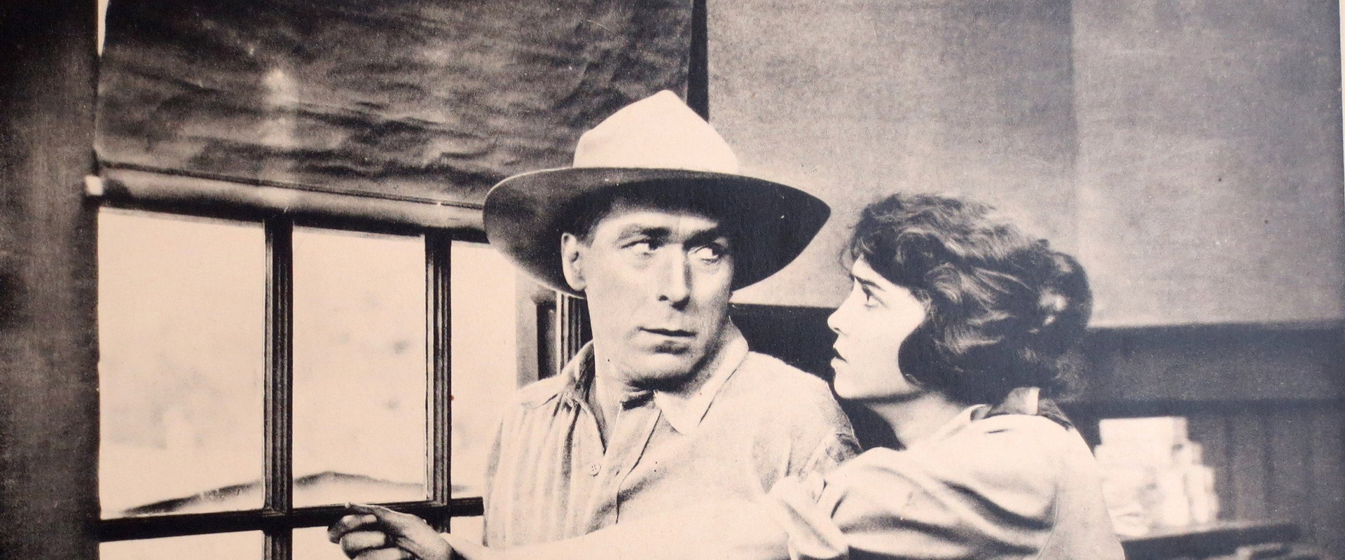 Wolves of the Rail backdrop