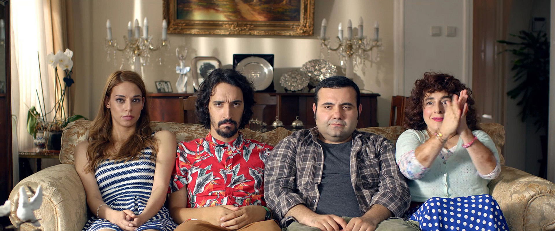 Hayalet Dayı backdrop