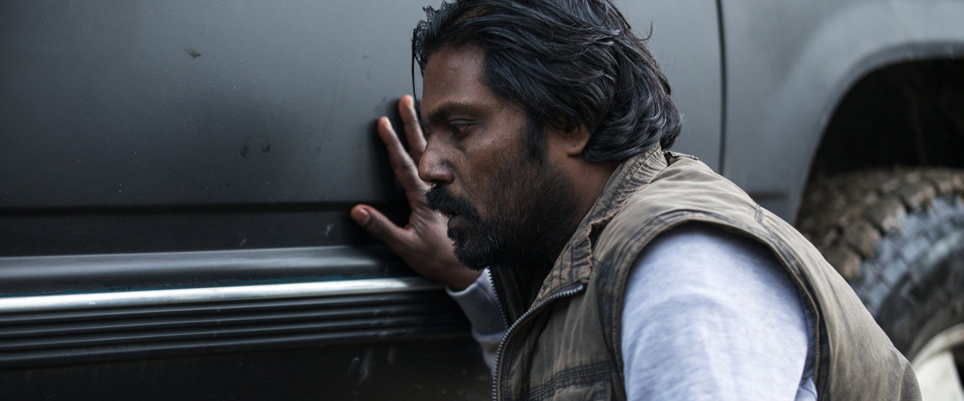 Dheepan backdrop