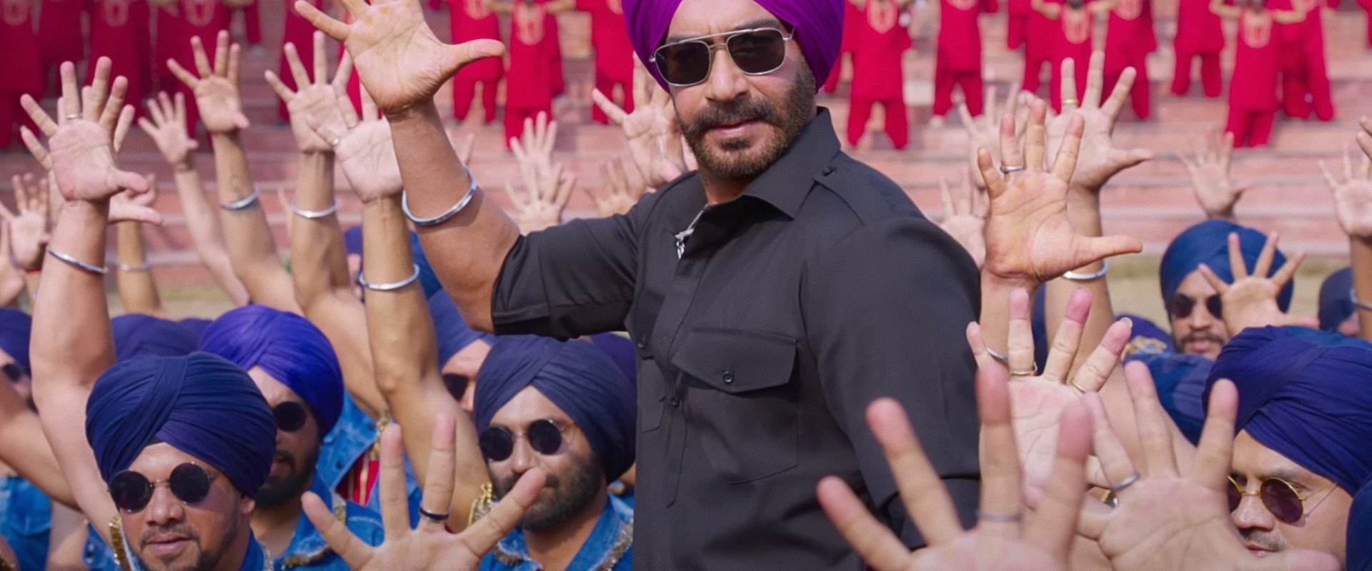 Son of Sardaar 2 backdrop