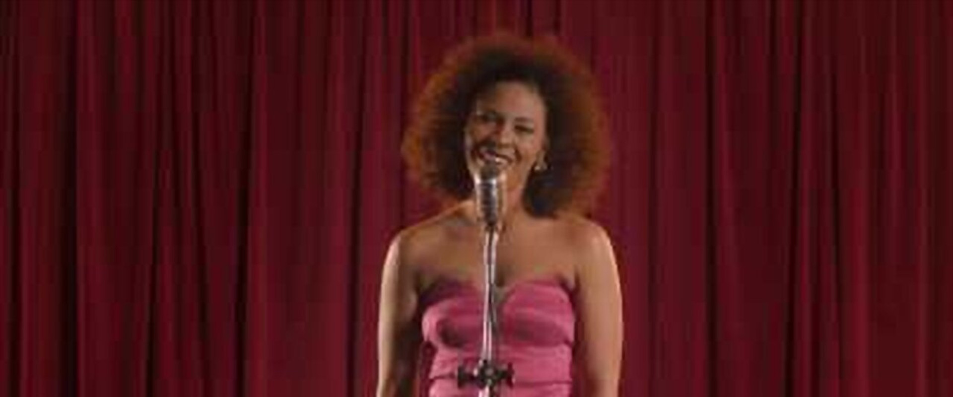 Dolores Duran: O Coração da Noite backdrop