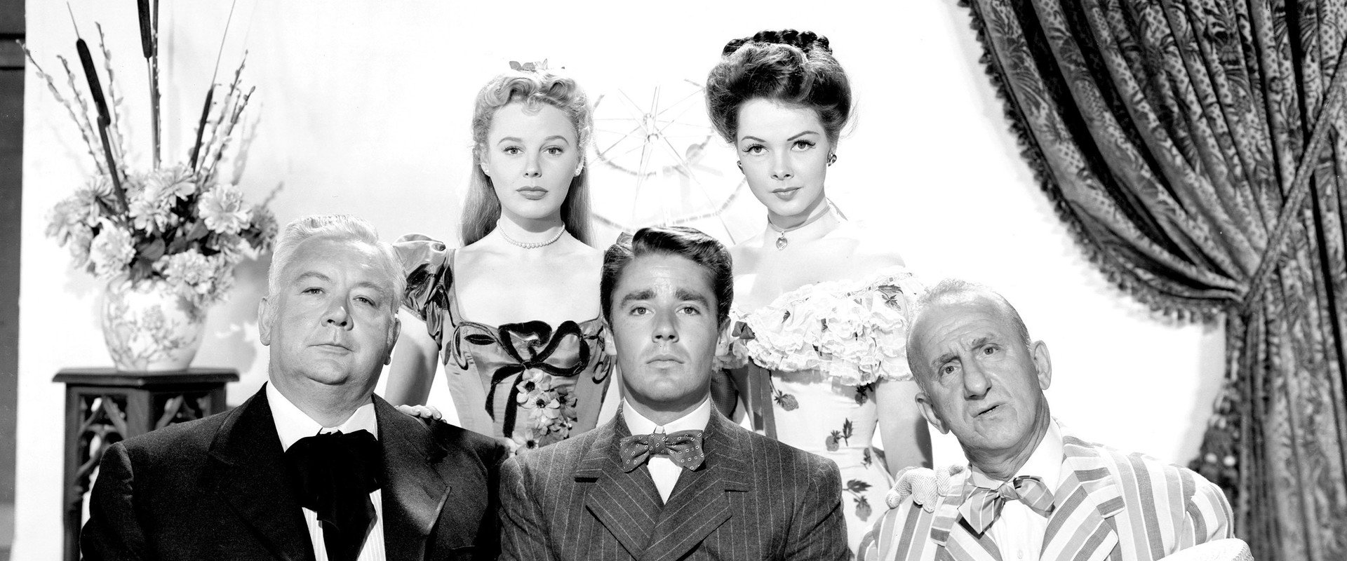 Two Sisters from Boston backdrop