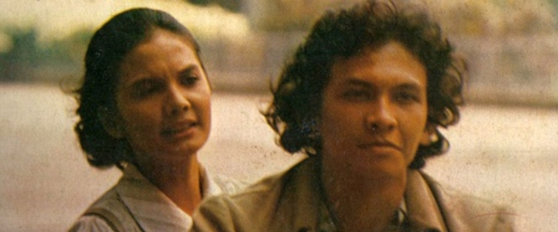 Badai Pasti Berlalu backdrop