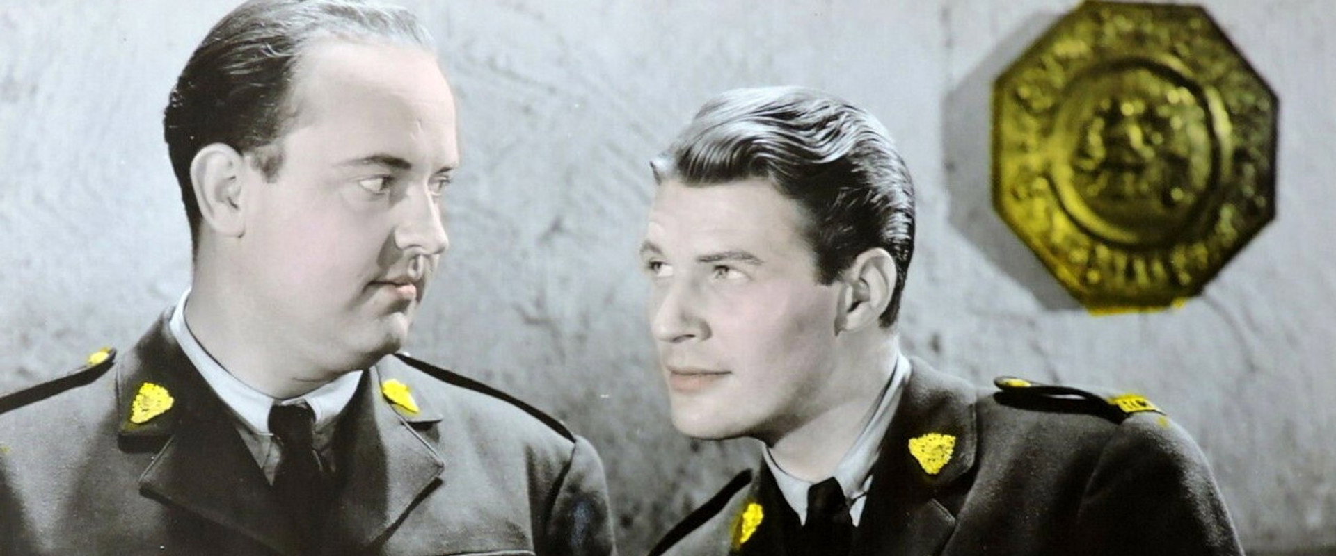 King of the Royal Mounted backdrop