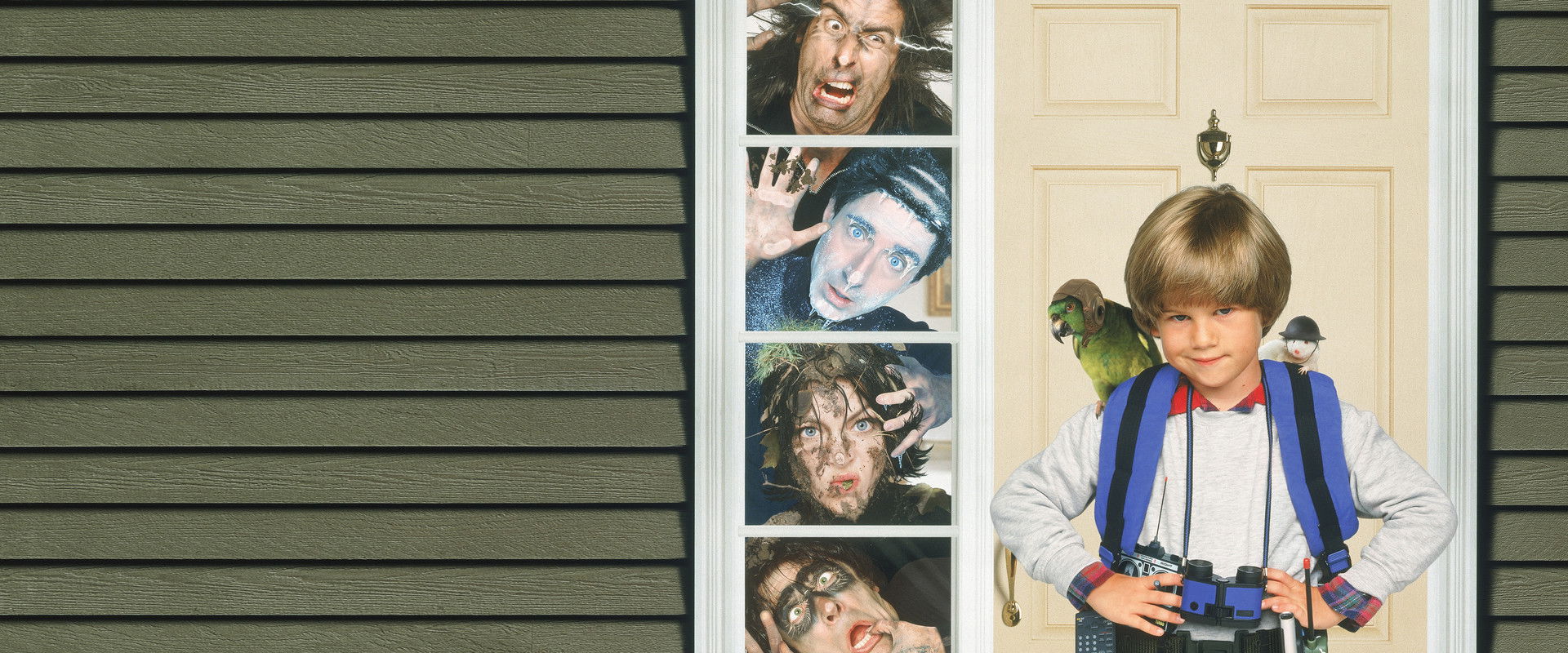 Home Alone 3 backdrop