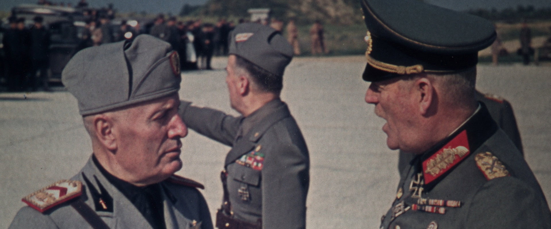 Mussolini 25 July 1943, the Fall backdrop
