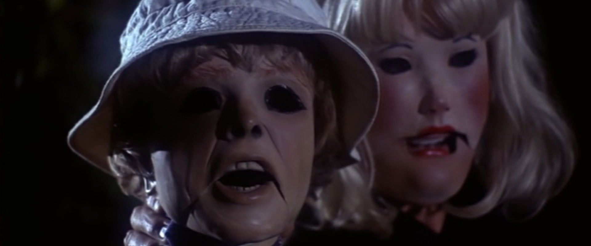 Tourist Trap backdrop