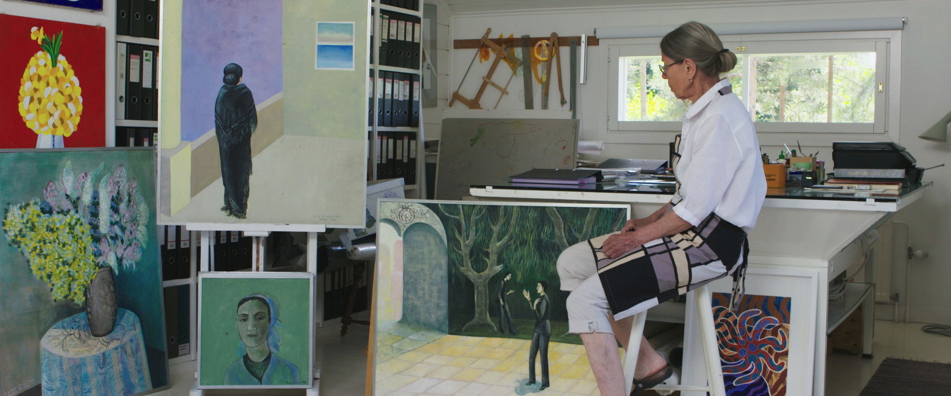 Maija Isola, Master of Colour and Form backdrop