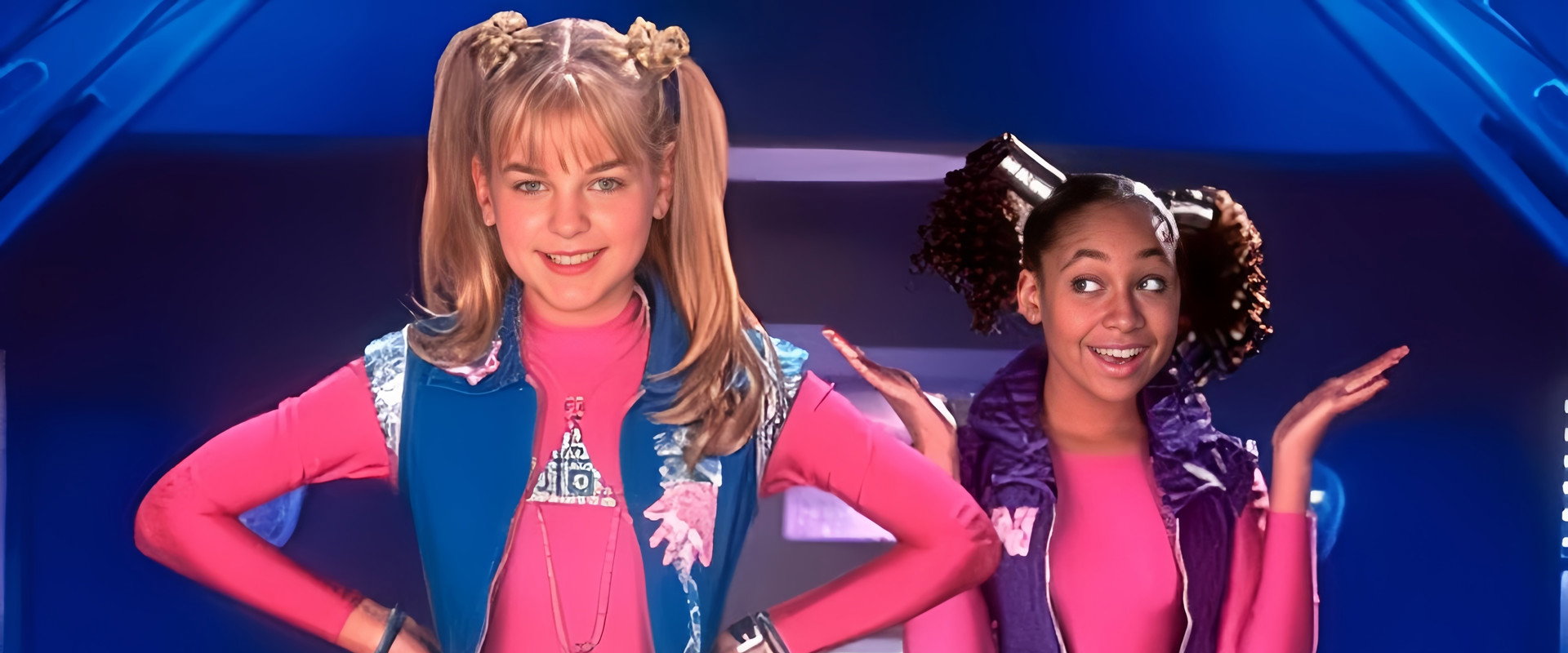 Zenon: Girl of the 21st Century backdrop