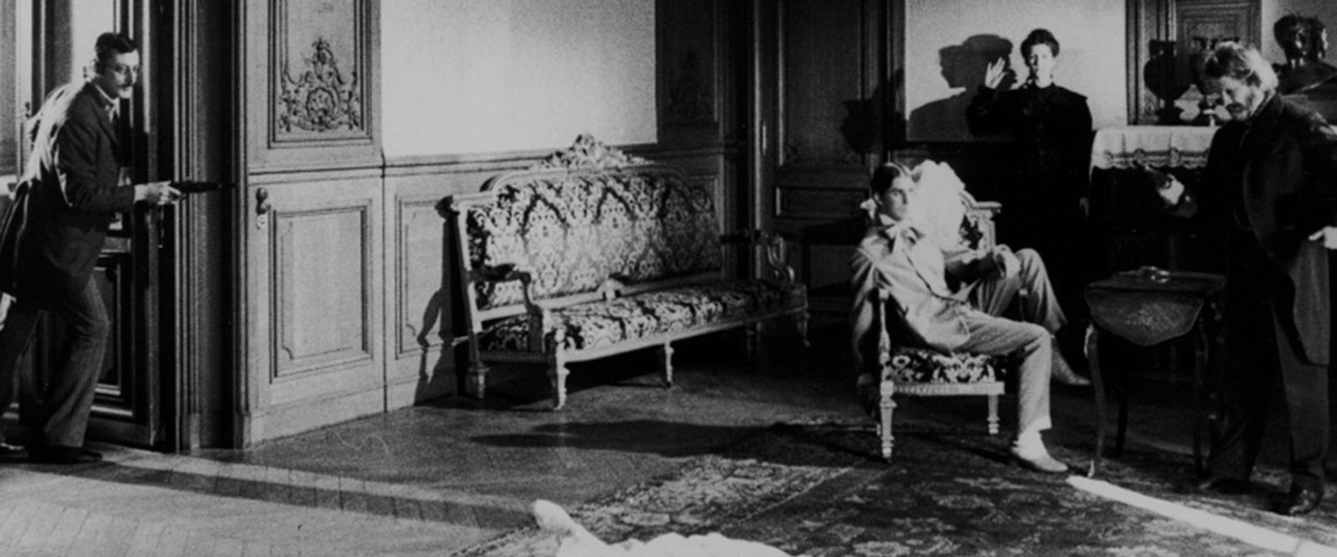 The Hypothesis of the Stolen Painting backdrop