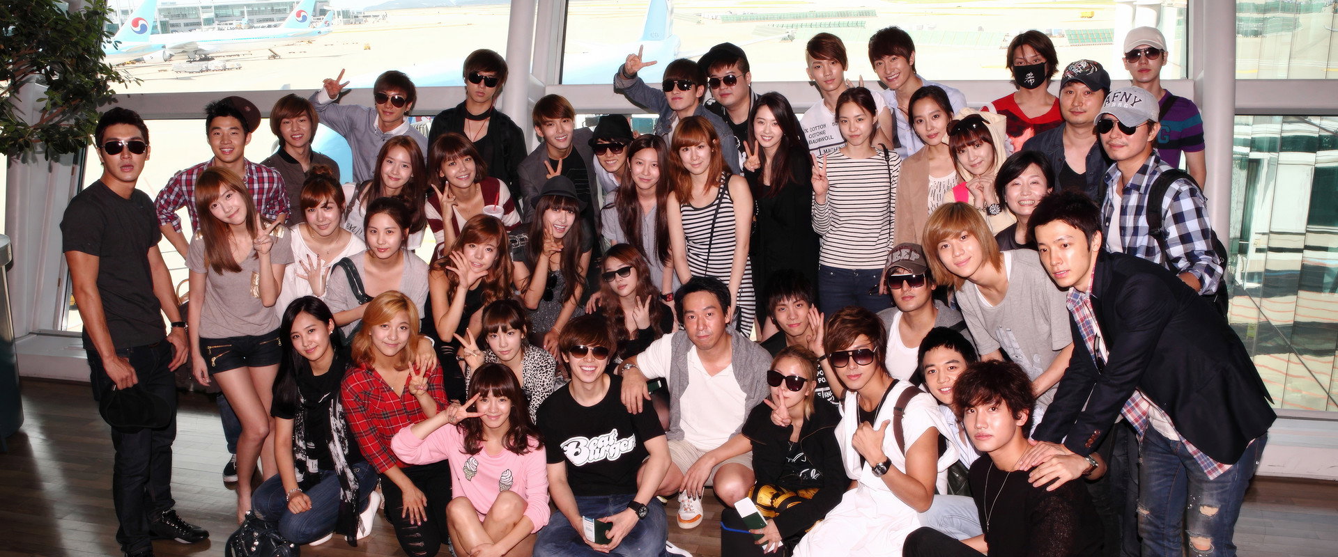 SMTown Live in Tokyo 2011 (Special Edition)'s banner image