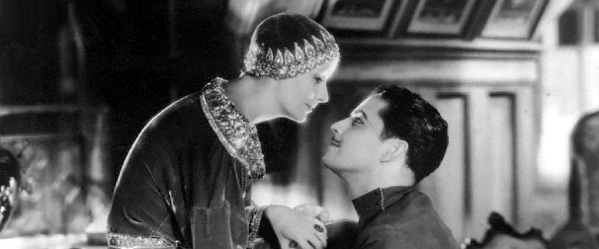 Mata Hari's banner image