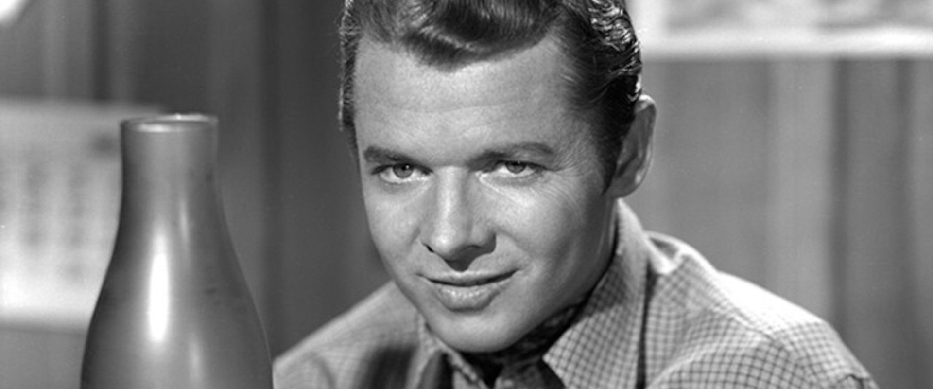 Whispering Smith's banner image