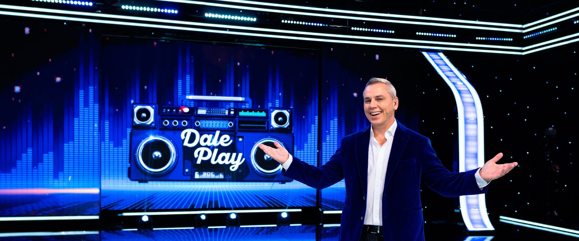 Dale Play