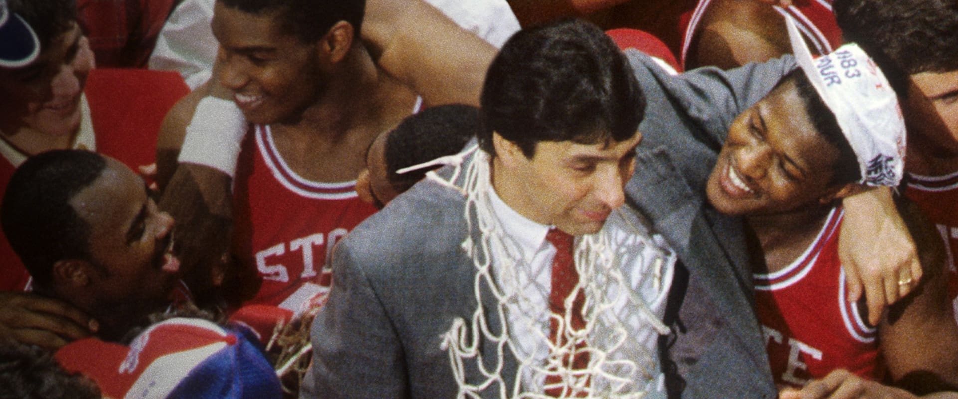 Sobrevive y avanza. La historia de Jim Valvano