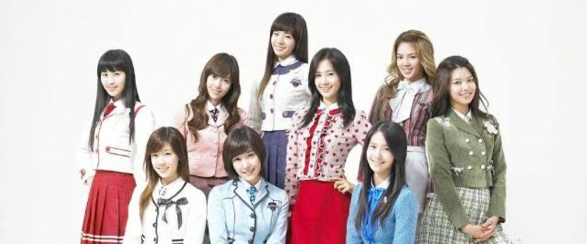 Girls' Generation Goes to School