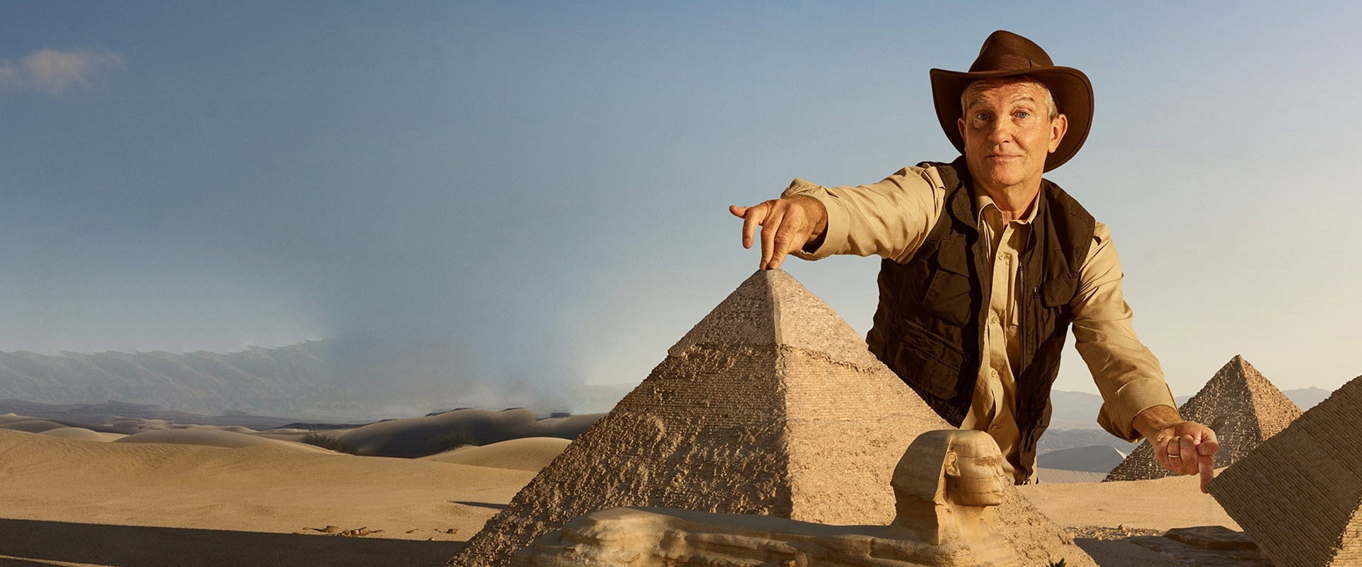 Bradley Walsh: Egypt's Cosmic Code's banner image