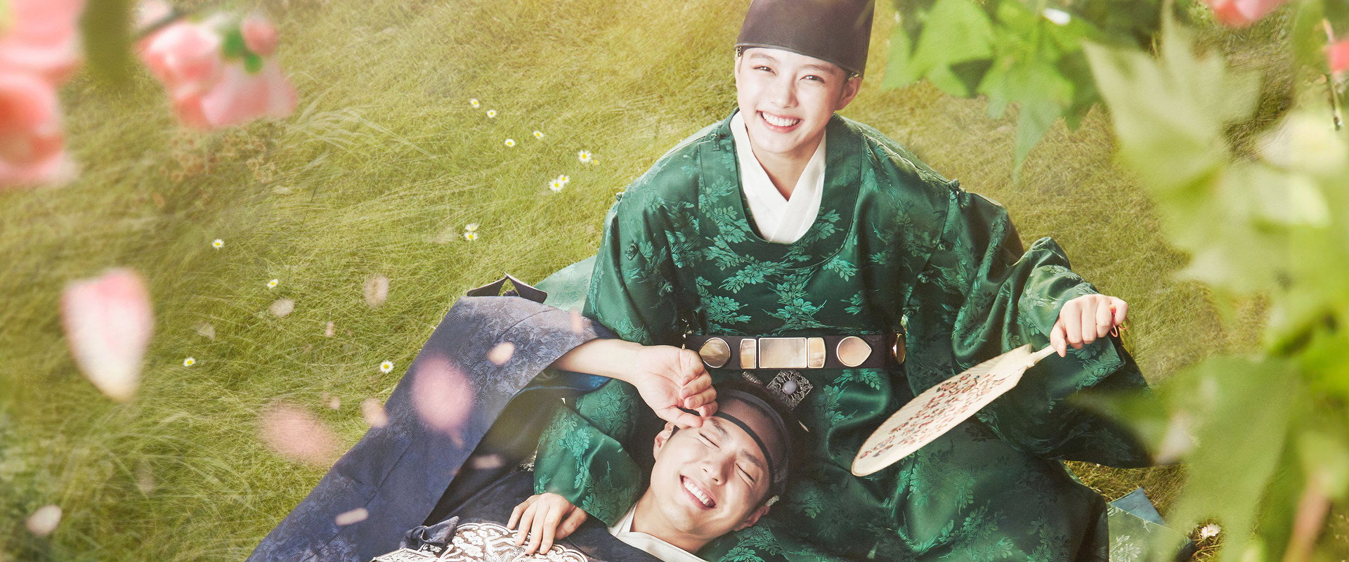 Love in the Moonlight's banner image