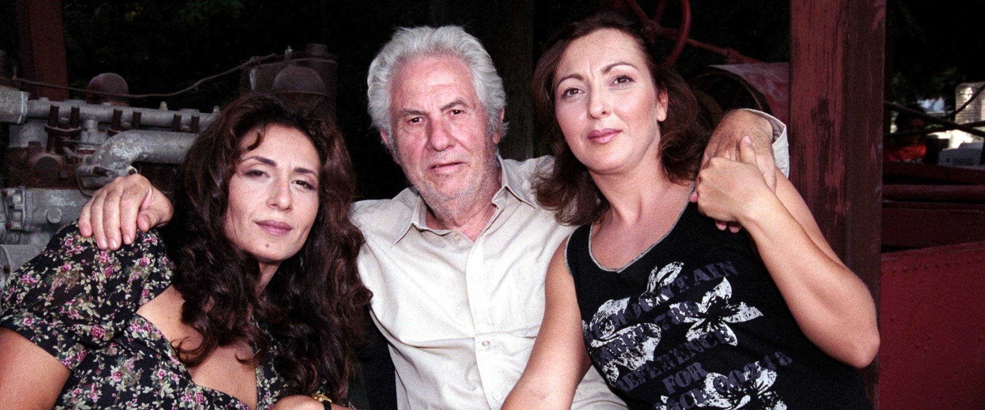 Απόστολος και μόνος