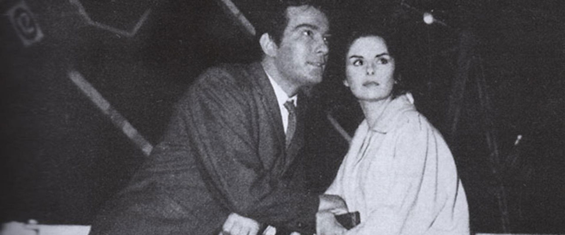 Prisioneros de una noche's banner image