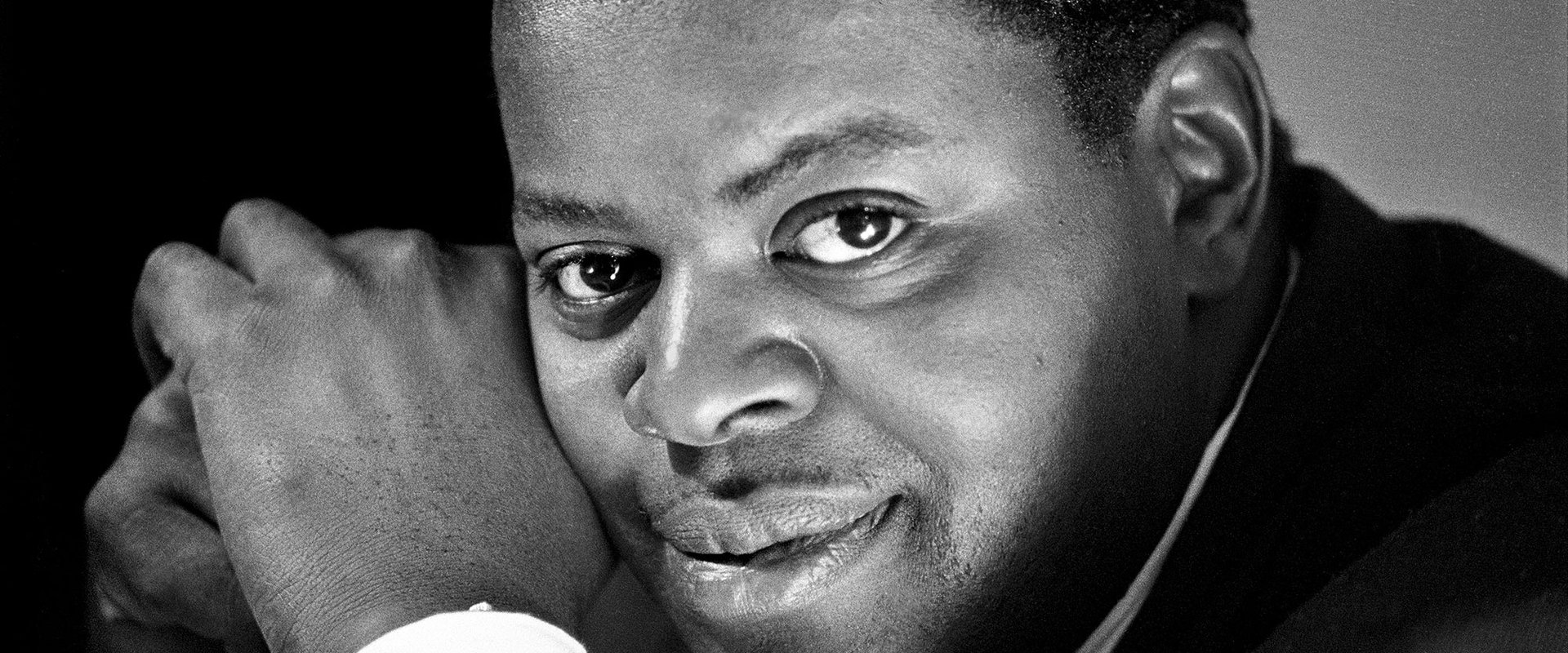 Oscar Peterson: Black + White