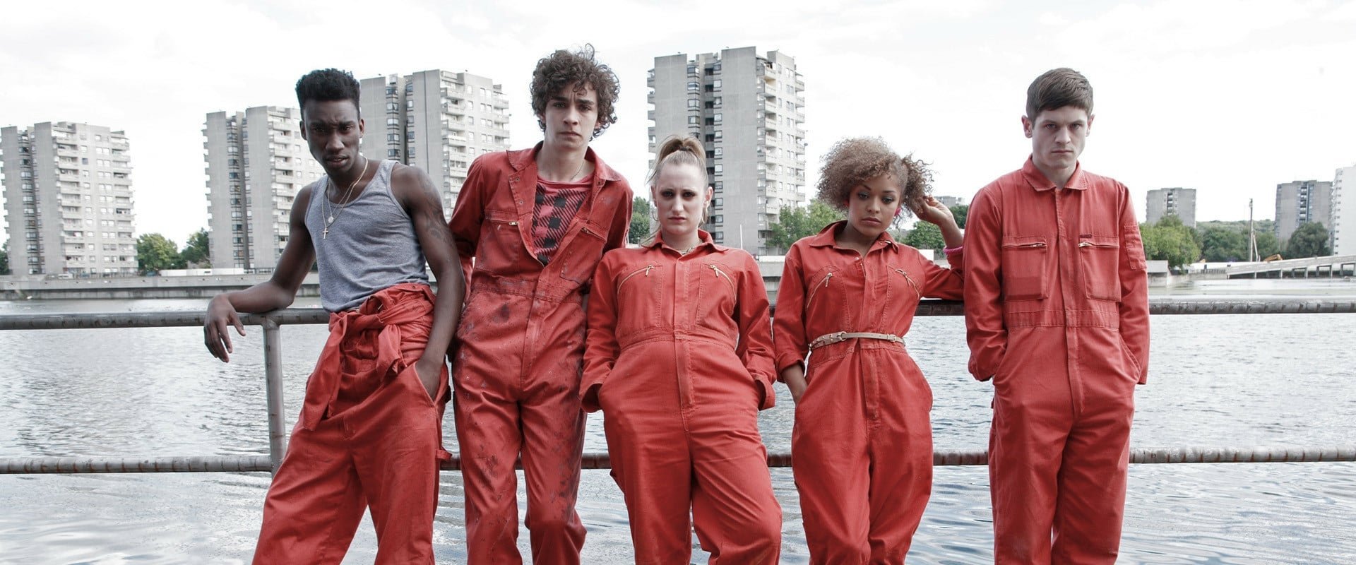 Misfits dizisi için arka plan görseli