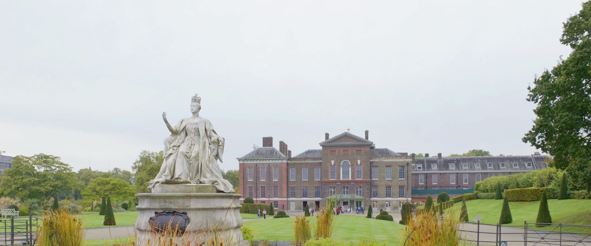 Secrets of the Royal Gardens