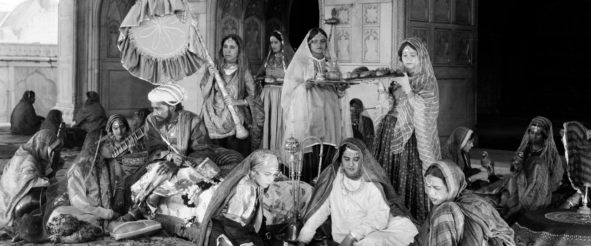 Shiraz: A Romance of India