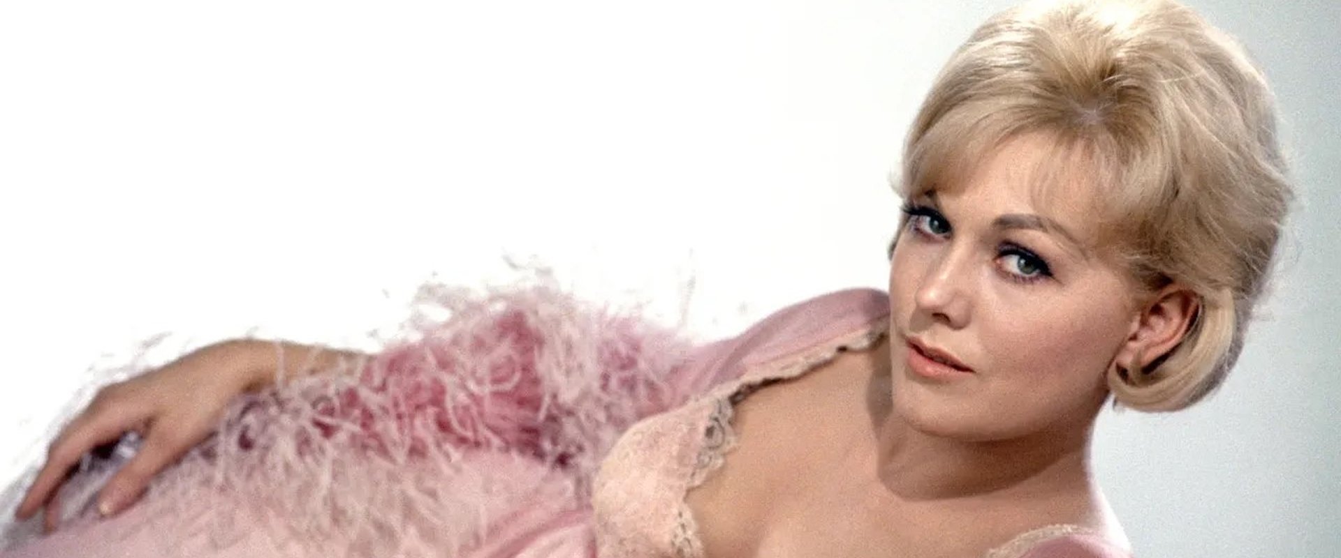 Kim Novak: Hollywood's Golden Age Rebel