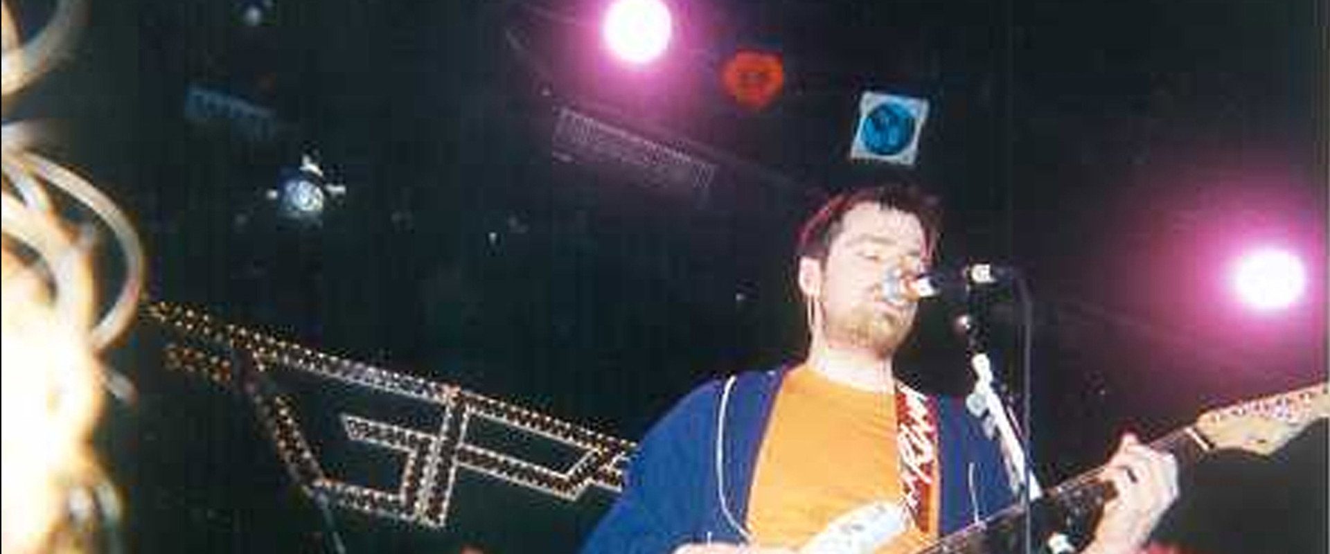 Weezer: Live Knitting Factory's banner image