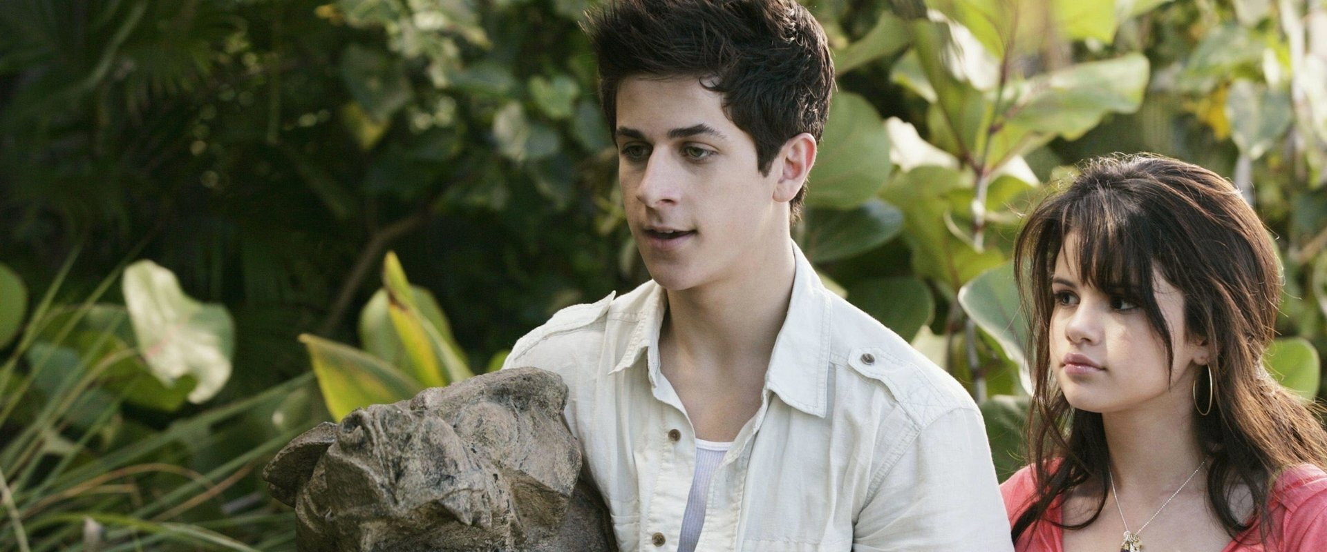 Wizards of Waverly Place: The Movie's banner image