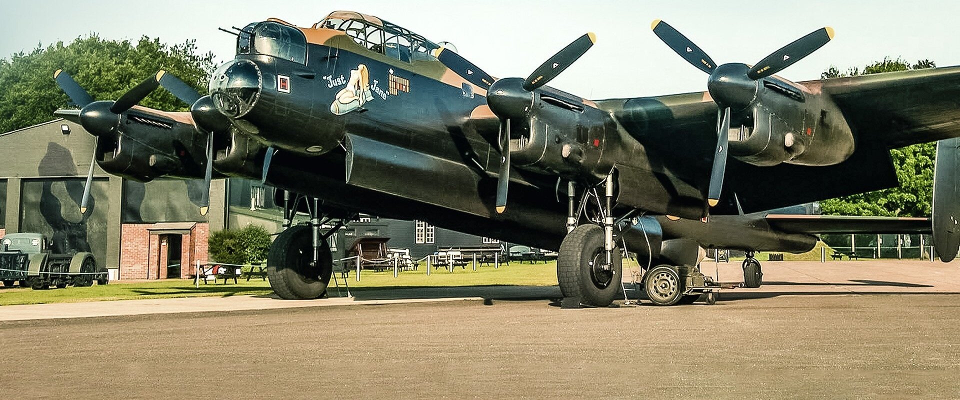 Guy Martin's Lancaster Bomber