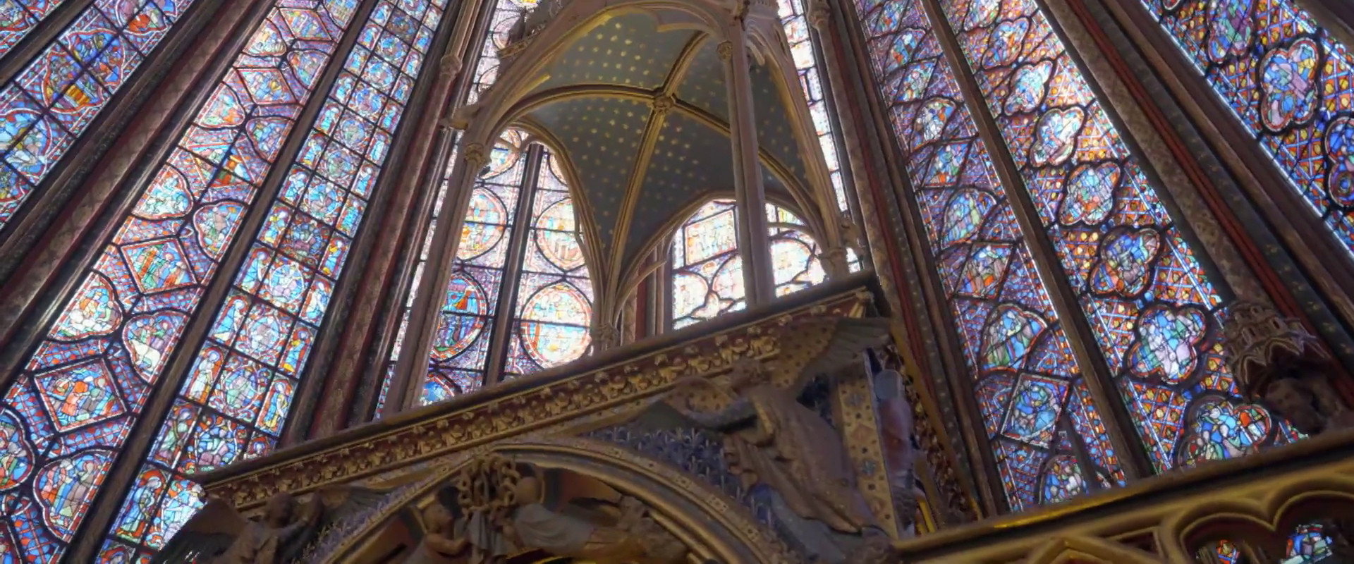 Conciergerie, Sainte Chapelle, mégastructures au cœur de Paris