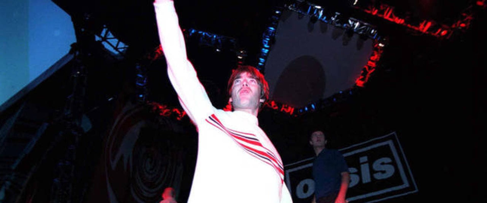 Oasis: Second Night Live at Knebworth Park