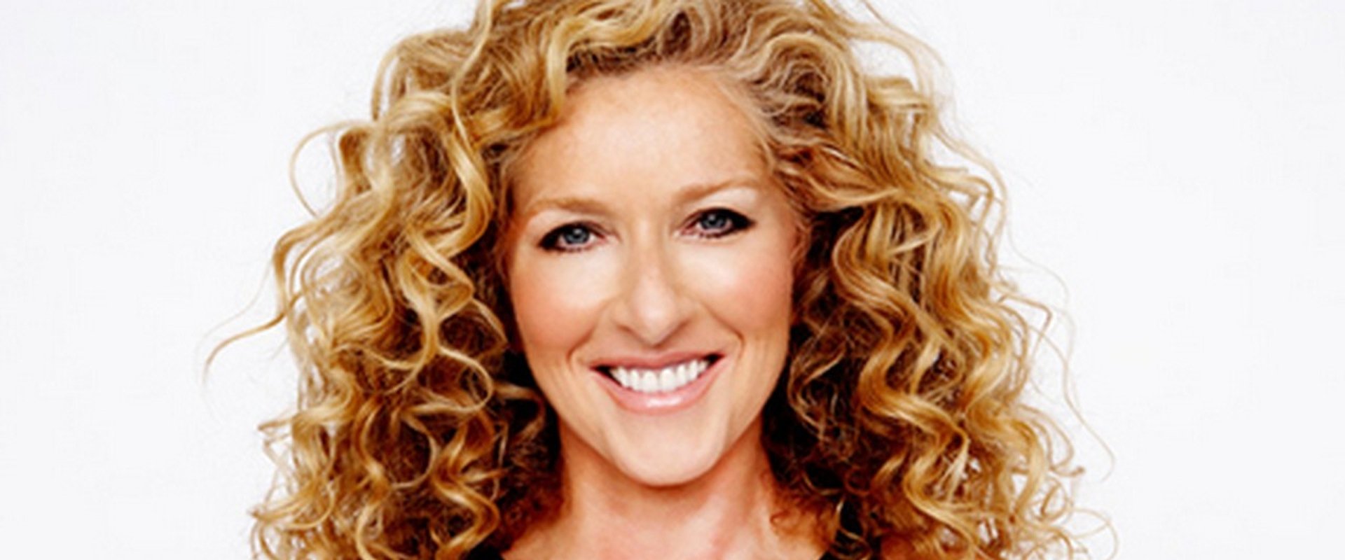 Superior Interiors with Kelly Hoppen
