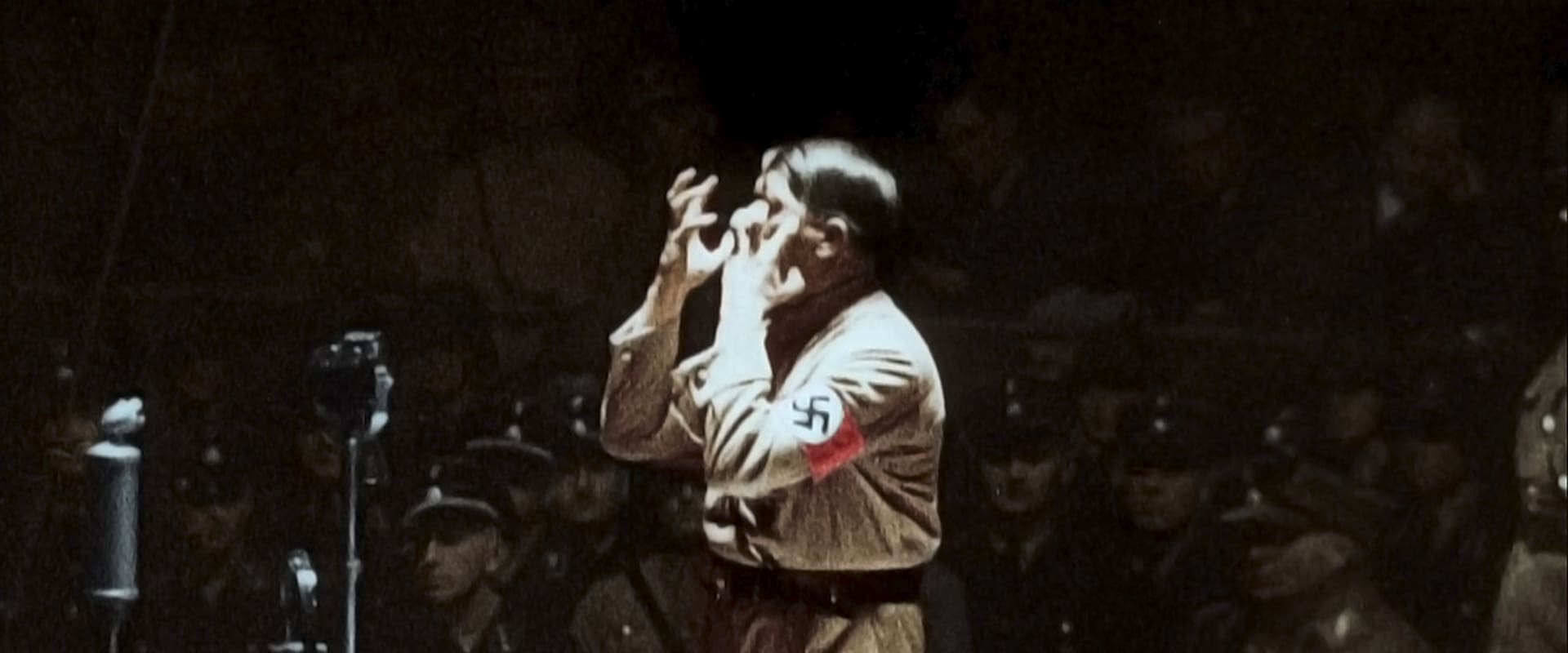 Apocalypse, Hitler