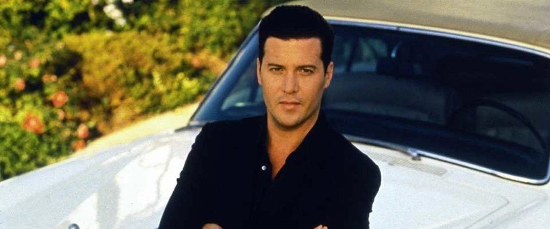 Cover Me: Based on the True Life of an FBI Family