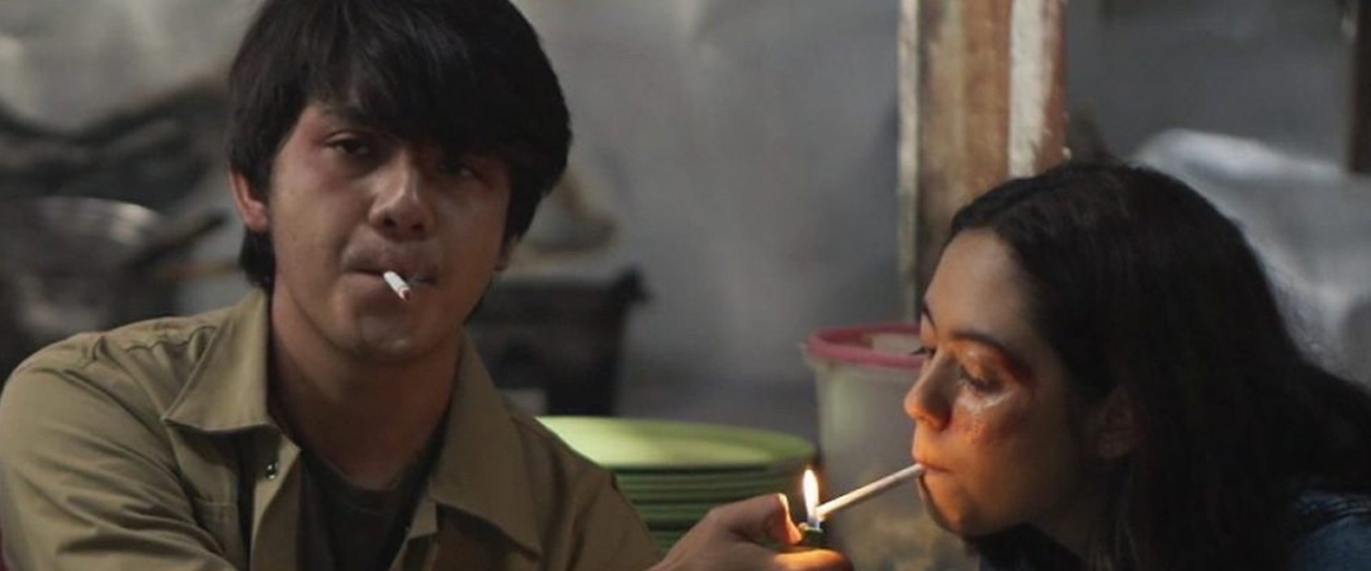 Cinta di Balik Awan