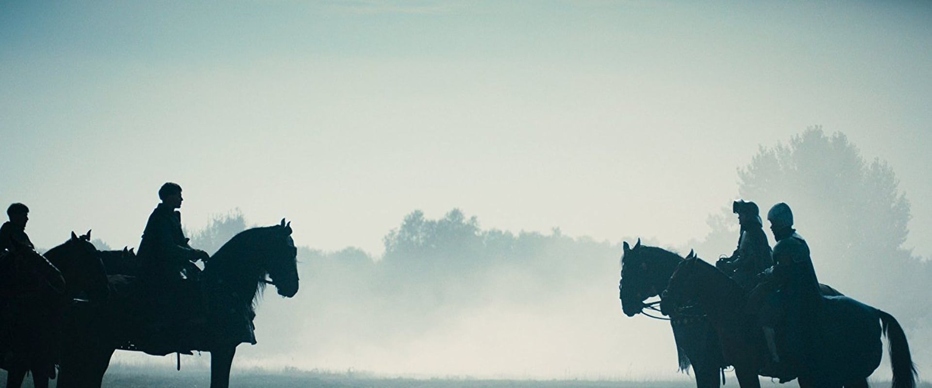 Vallan ja rakkauden välissä