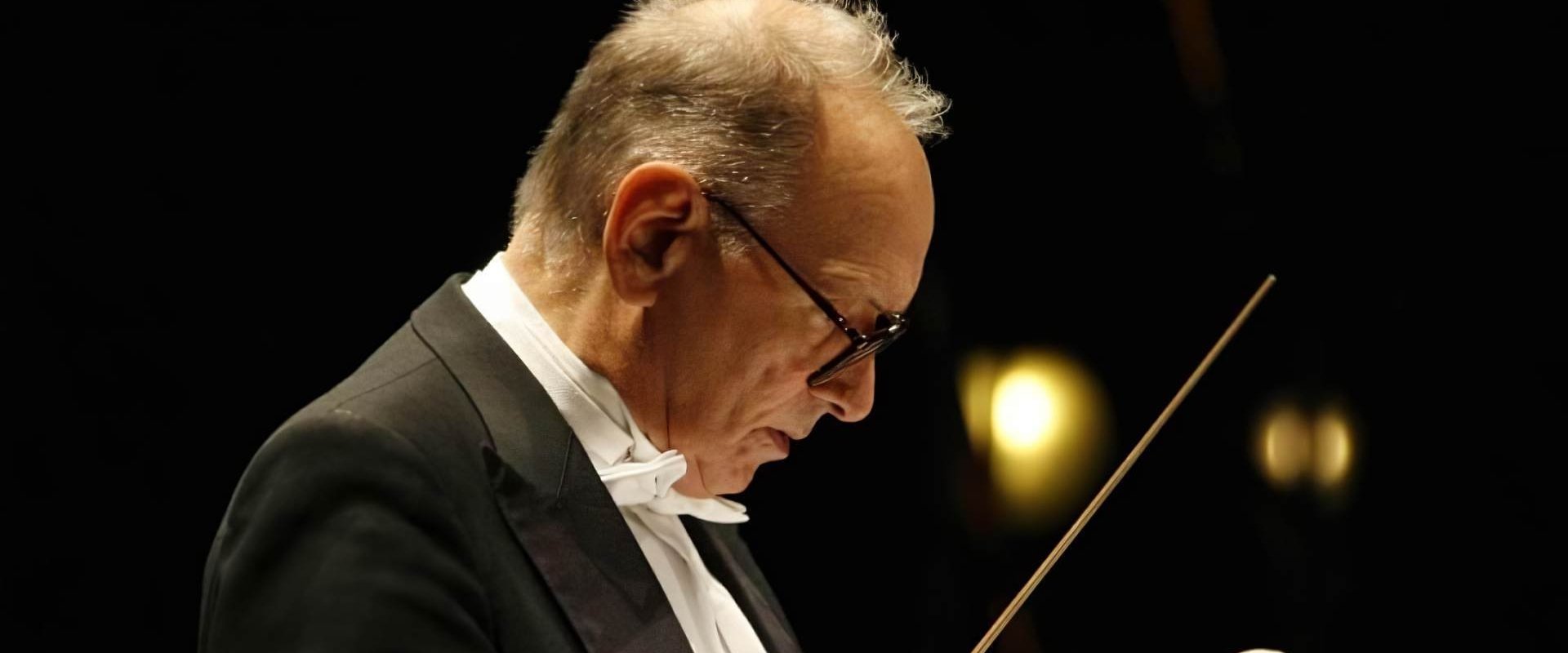 Morricone Conducts Morricone