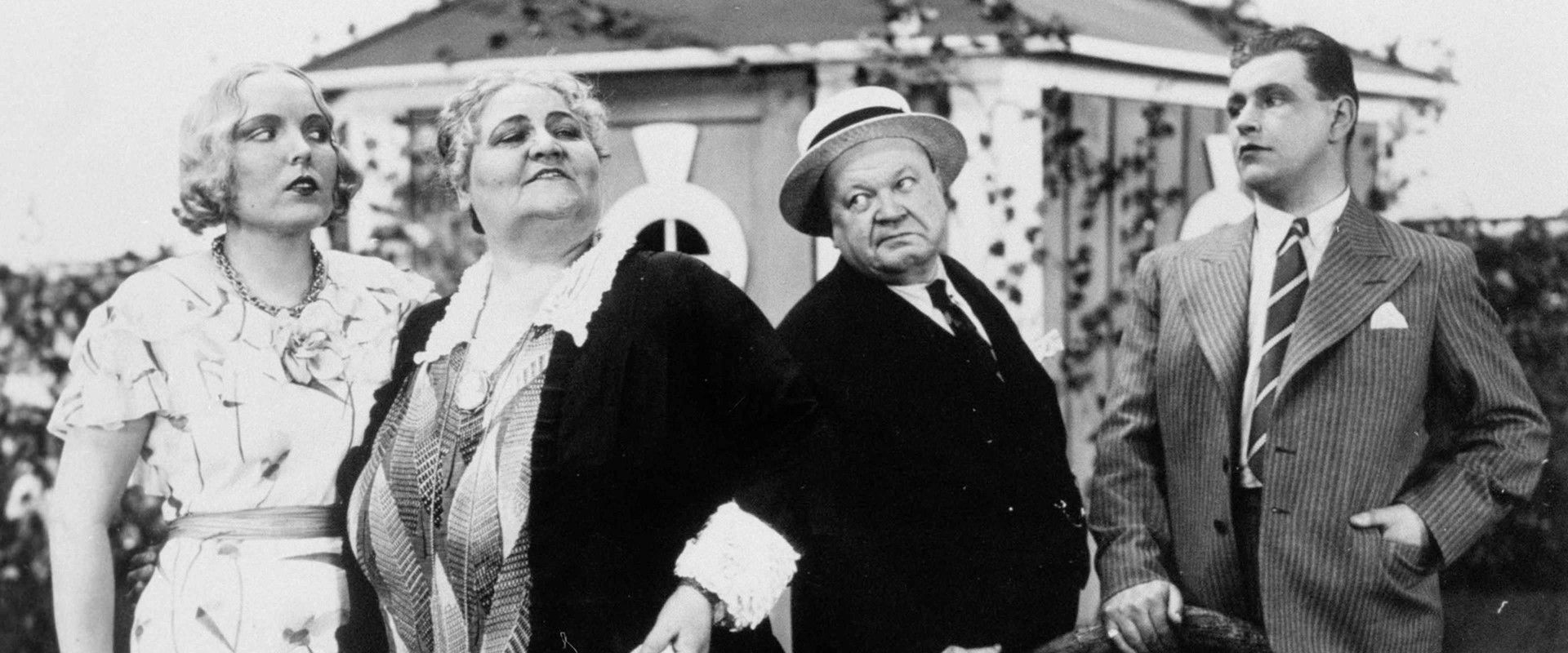 Voi meitä! Anoppi tulee's banner image