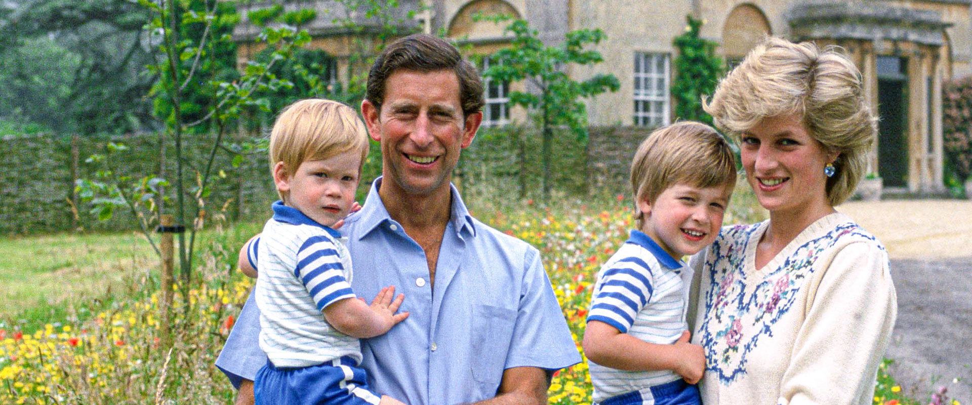 Secrets of the Royal Palaces