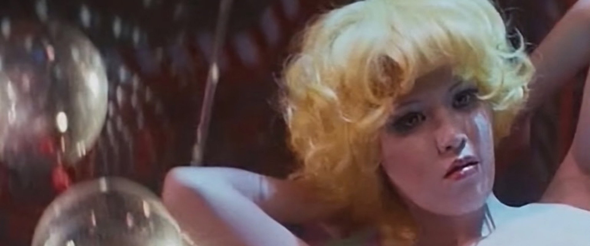 喜劇 特出しヒモ天国