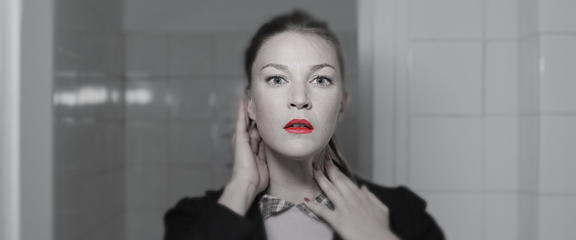 Dead Beautiful